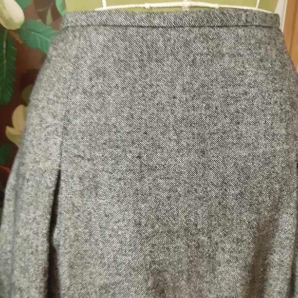 INTUITIONS Tweed Skirt with Lace Trim Size 4 - Picture 2 of 11